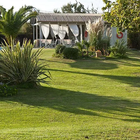 Hotel Ammos Naxos 3*