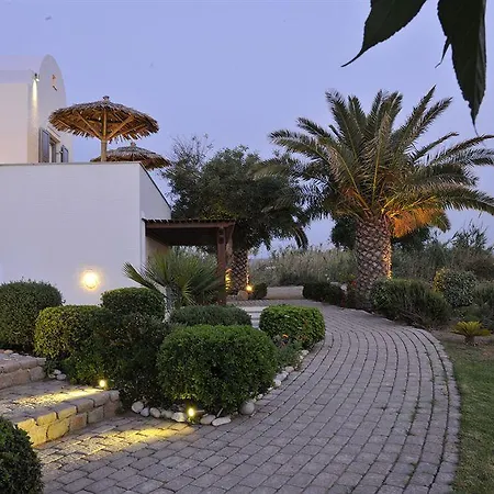 Ammos Naxos Hotel